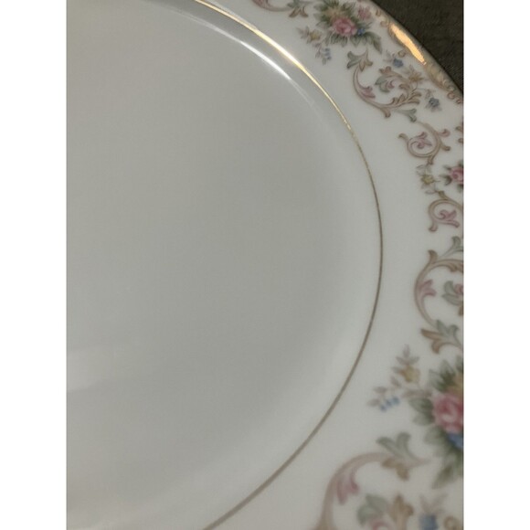 Rare set of two 10.5’ Croydon
by NORITAKE Plates Shabby Chic Plates-5908 pattern - Picture 5 of 13